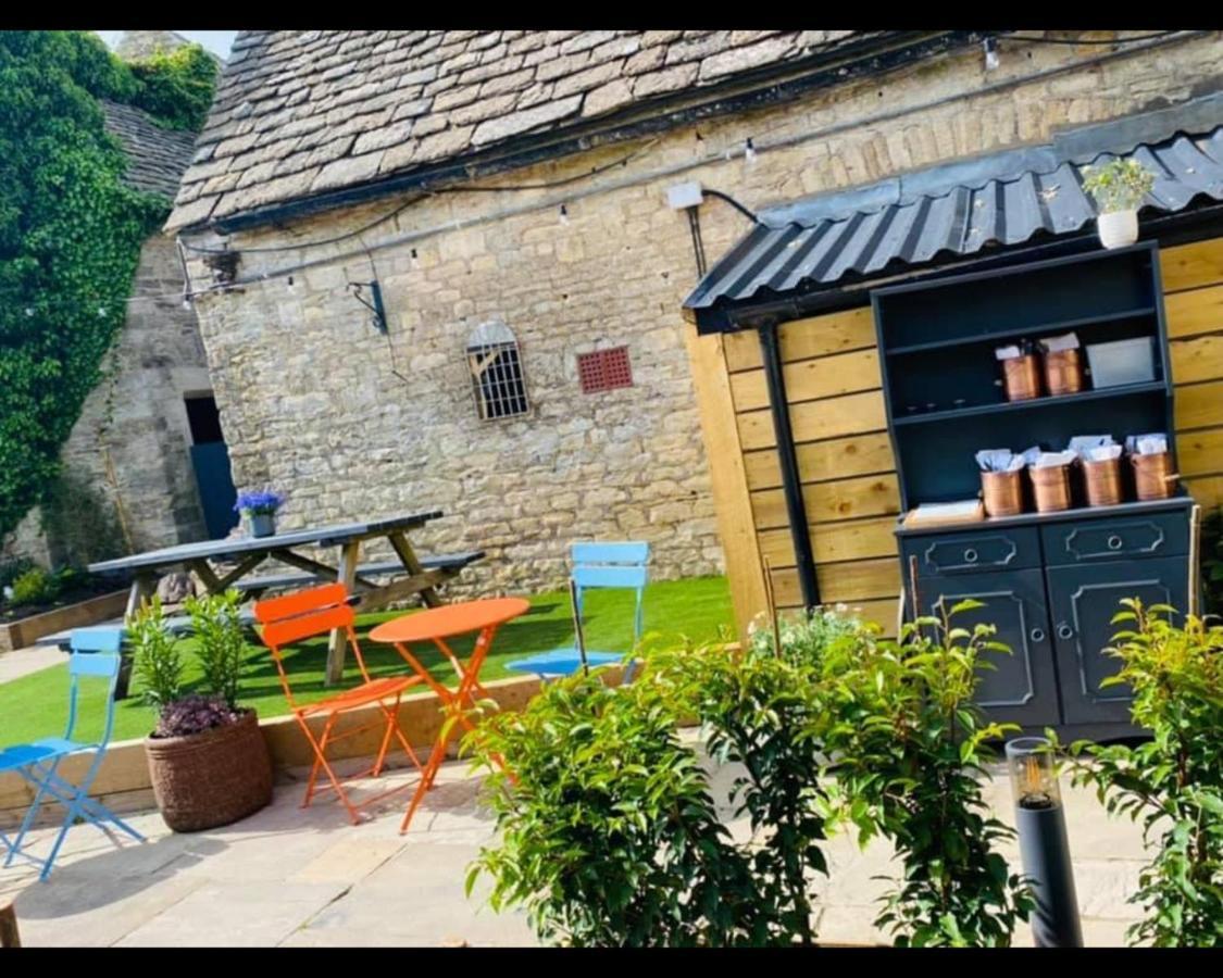 The Rose & Crown Farmhouse Kitchen Nympsfield Экстерьер фото